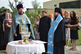 Епископ Губкинский и Грайворонский Софроний освятил часовню в честь святого благоверного князя Александра Невского