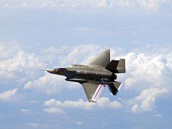 Истребитель F-35 обойдётся США дороже, чем равная куча золота