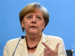 'По настоянию Меркель отменена встреча Петербургского диалога