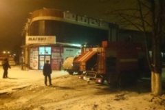 Ночью в Белгороде загорелся торговый центр