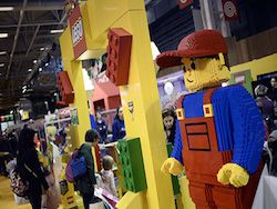 Конструктор Lego признали лучшей игрушкой всех времен