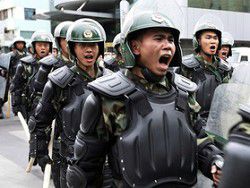 Китай начал стягивать войска к границам с Мьянмой