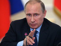 Путин поручил правительству снизить смертность в России