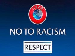 УЕФА признал украинских болельщиков расистами