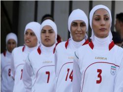 8 игроков женской сборной Ирана оказались мужчинами