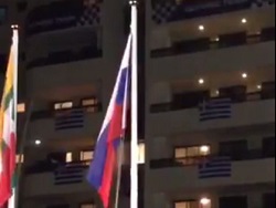В Олимпийской деревне в Рио поднят флаг России