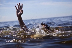 Подруги поссорились возле водоёма, в результате одна из них утонула