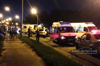 Шесть человек попали в больницу после лобового столкновения двух ВАЗов в Белгороде
