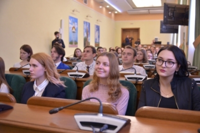 Студенты-экологи Белгорода получили стипендии мэра